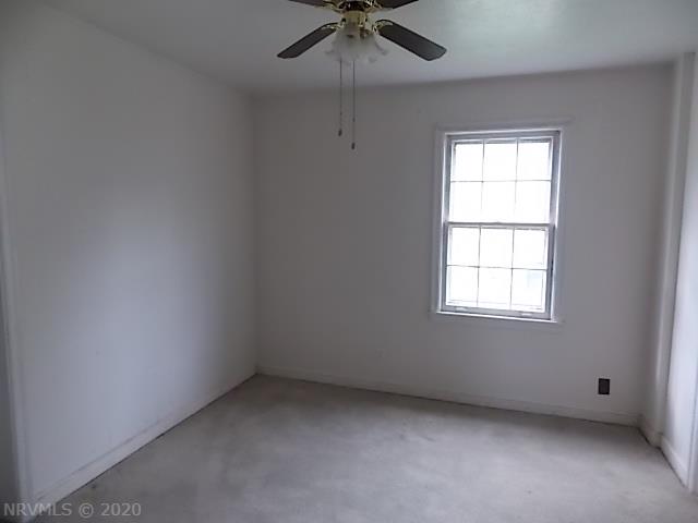 6711 Dudley Ferry Road Radford, VA 24141 - Photo 5 of 15 Gallery Image 5