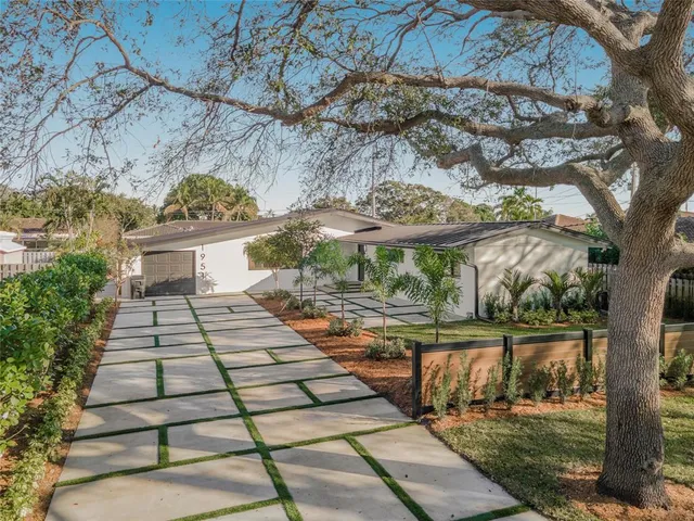 $874,900 | 1951 Northeast 28th Court, Lighthouse Point, FL 33064