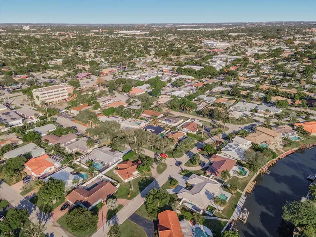 $874,900 | 1951 Northeast 28th Court, Lighthouse Point, FL 33064