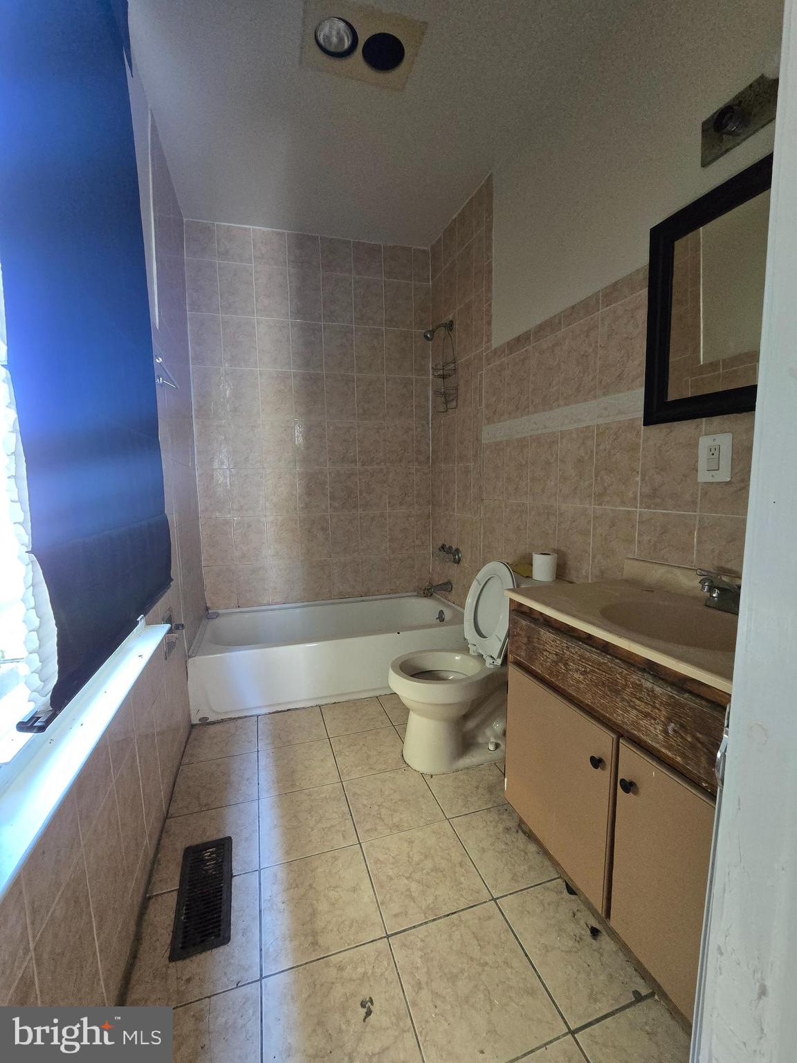 1520 W Street Southeast Washington, DC 20020 - Photo 8 of 16