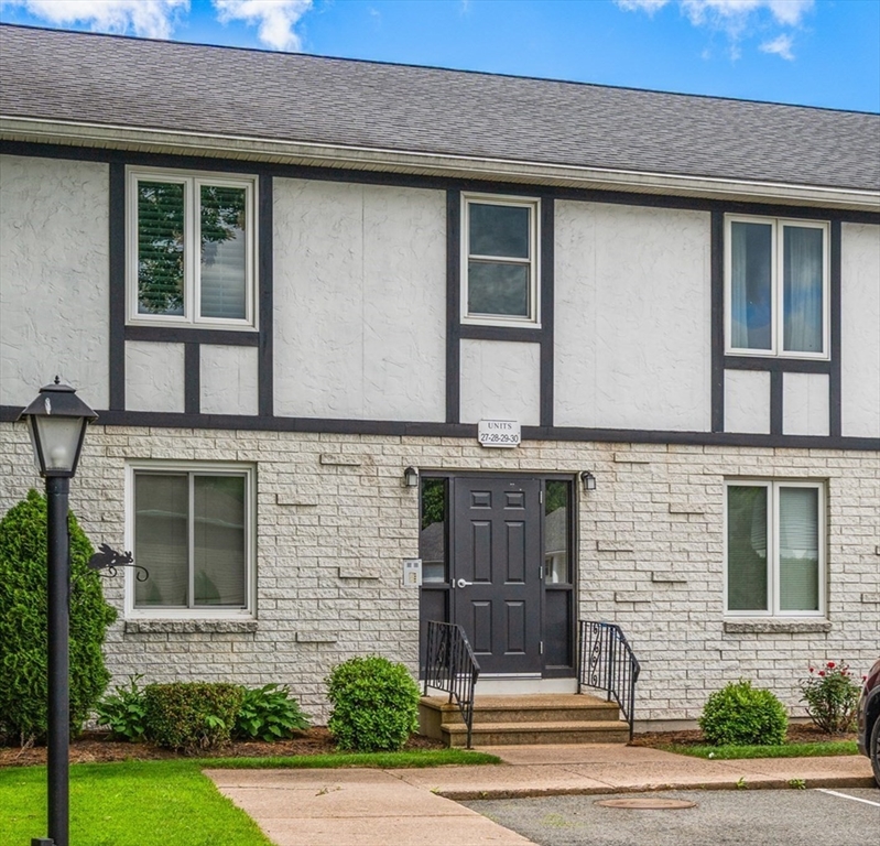 200 Lambert Terrace, Unit 30 Chicopee, MA 01020 - Photo 1 of 34