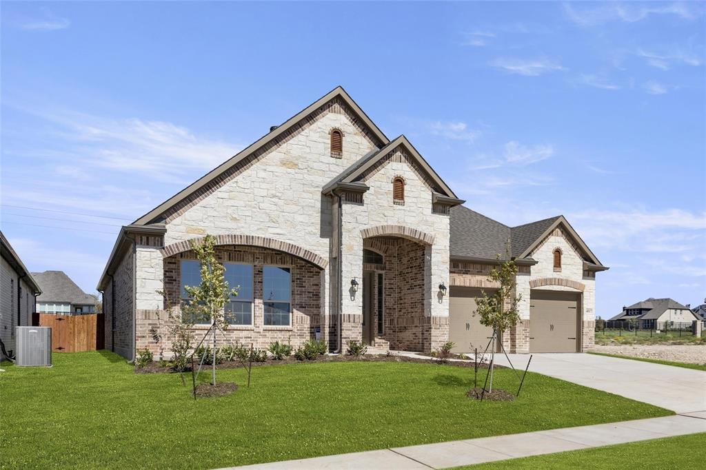 4017 Eagles Bluff Road Midlothian, TX 76065 - Photo 4 of 31 4017 Eagles Bluff Front 2