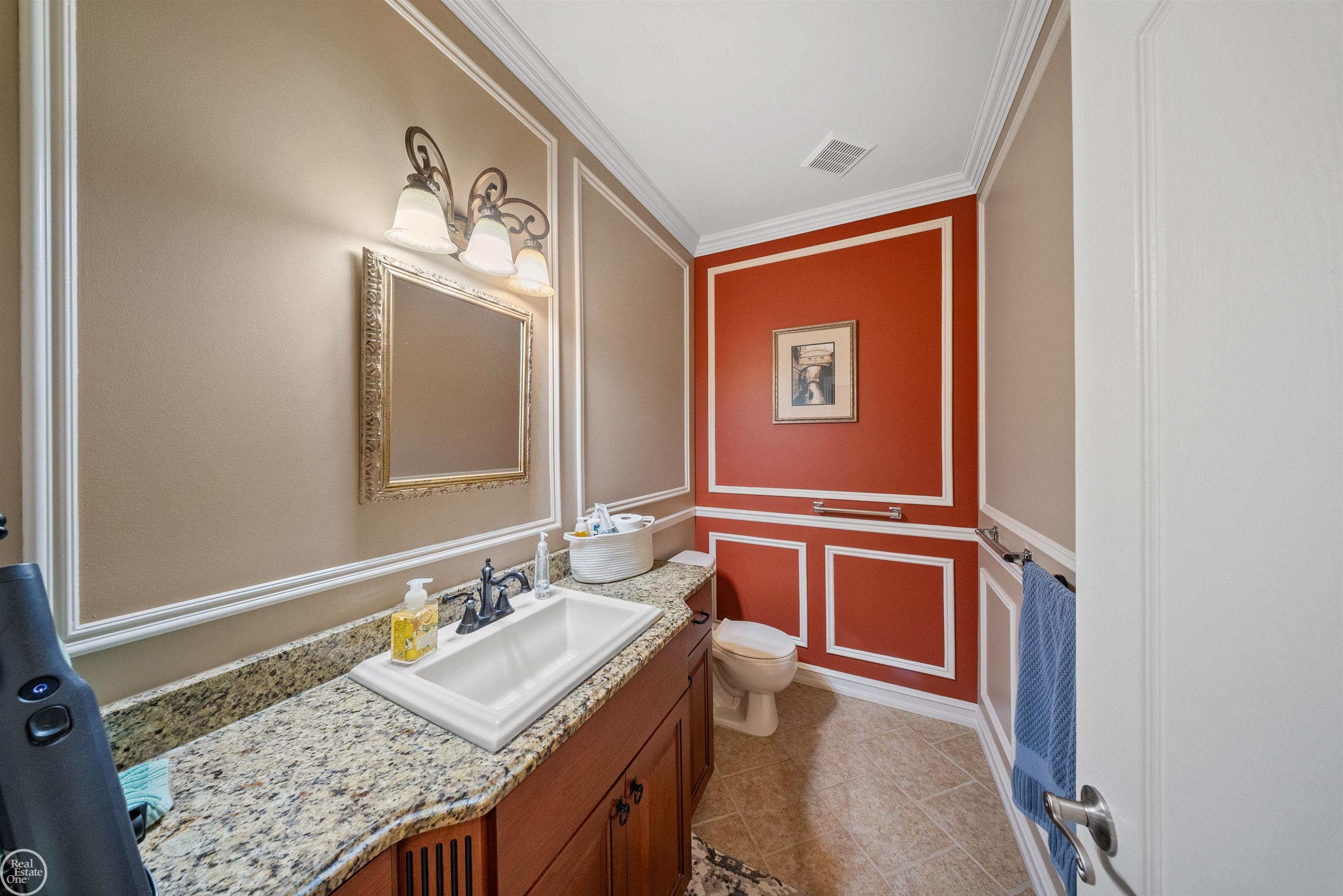 13046 Partridge Run Utica, MI 48315 - Photo 39 of 51