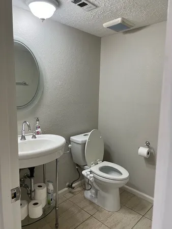 $2,200 | 7407 Navidad Road, Houston, TX 77083