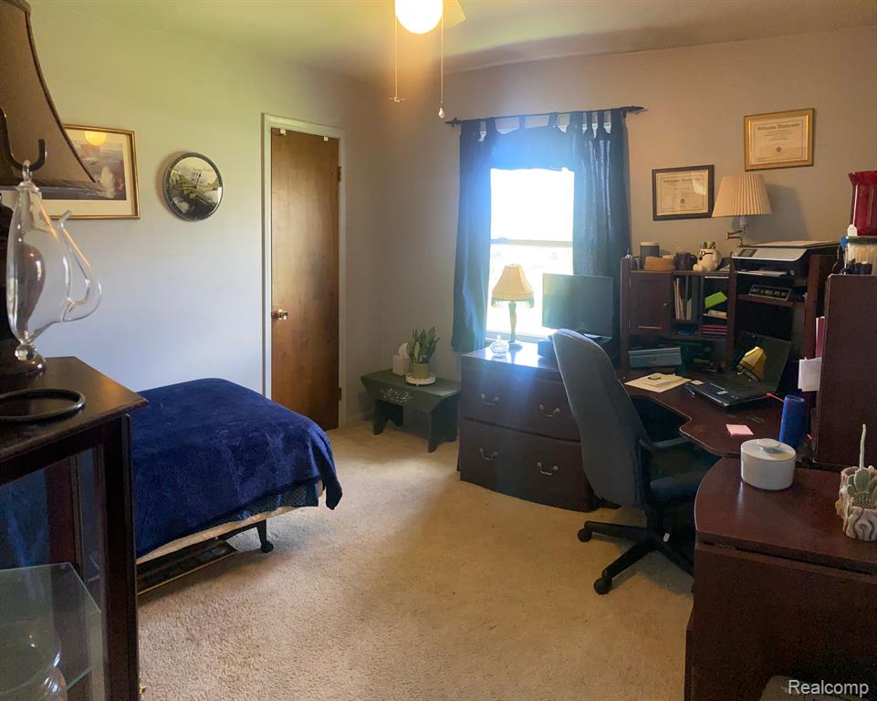 5375 Calkins Road Flint, MI 48532 - Photo 25 of 34