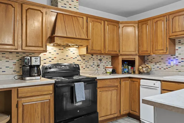 $770,000 | 21335 Northcape Street, Union Grove, WI 53182