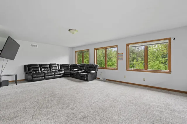 $770,000 | 21335 Northcape Street, Union Grove, WI 53182