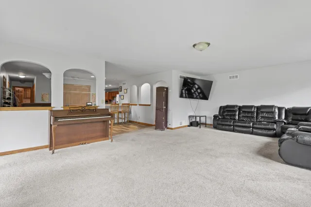 $770,000 | 21335 Northcape Street, Union Grove, WI 53182