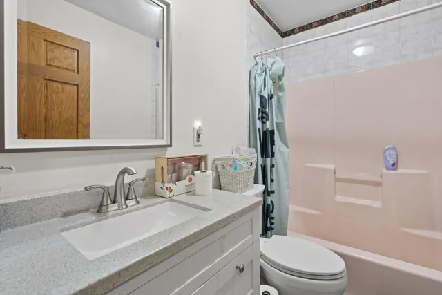 $770,000 | 21335 Northcape Street, Union Grove, WI 53182