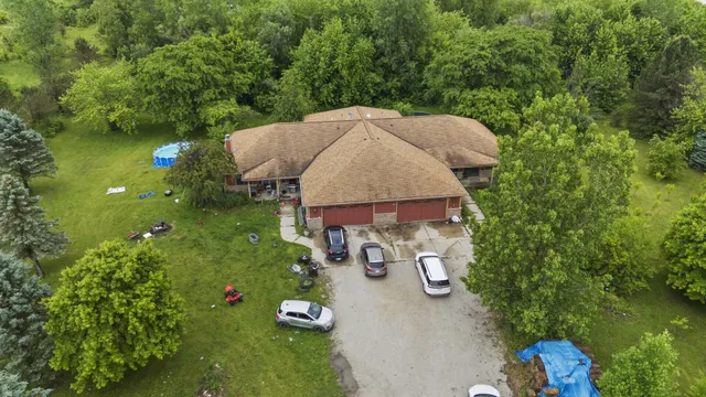 $770,000 | 21335 Northcape Street, Union Grove, WI 53182