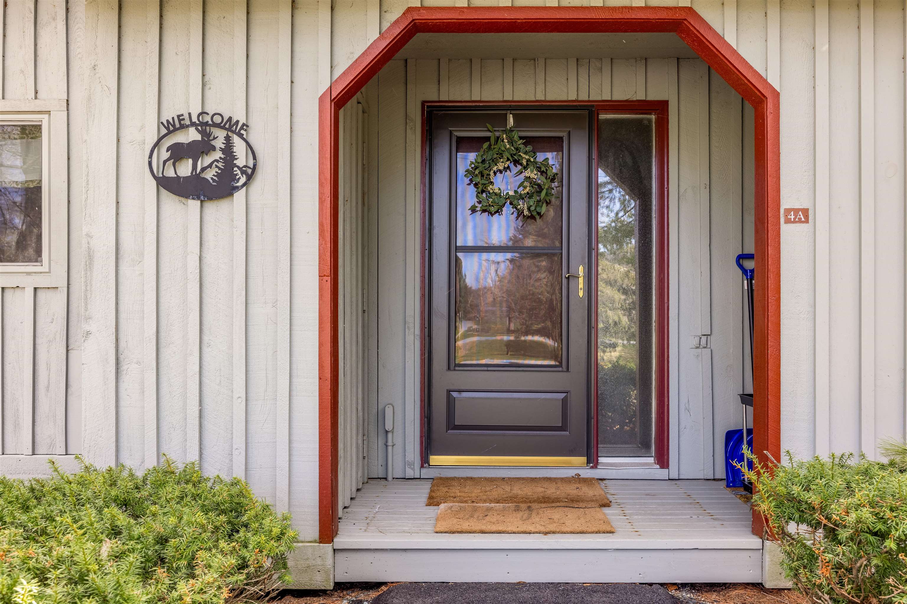 860 Murphys Road, Unit 4A Hartford, VT 05059 - Photo 27 of 34