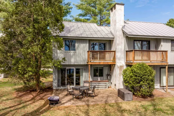 $320,000 | 860 Murphys Road, Unit 4A, Hartford, VT 05059