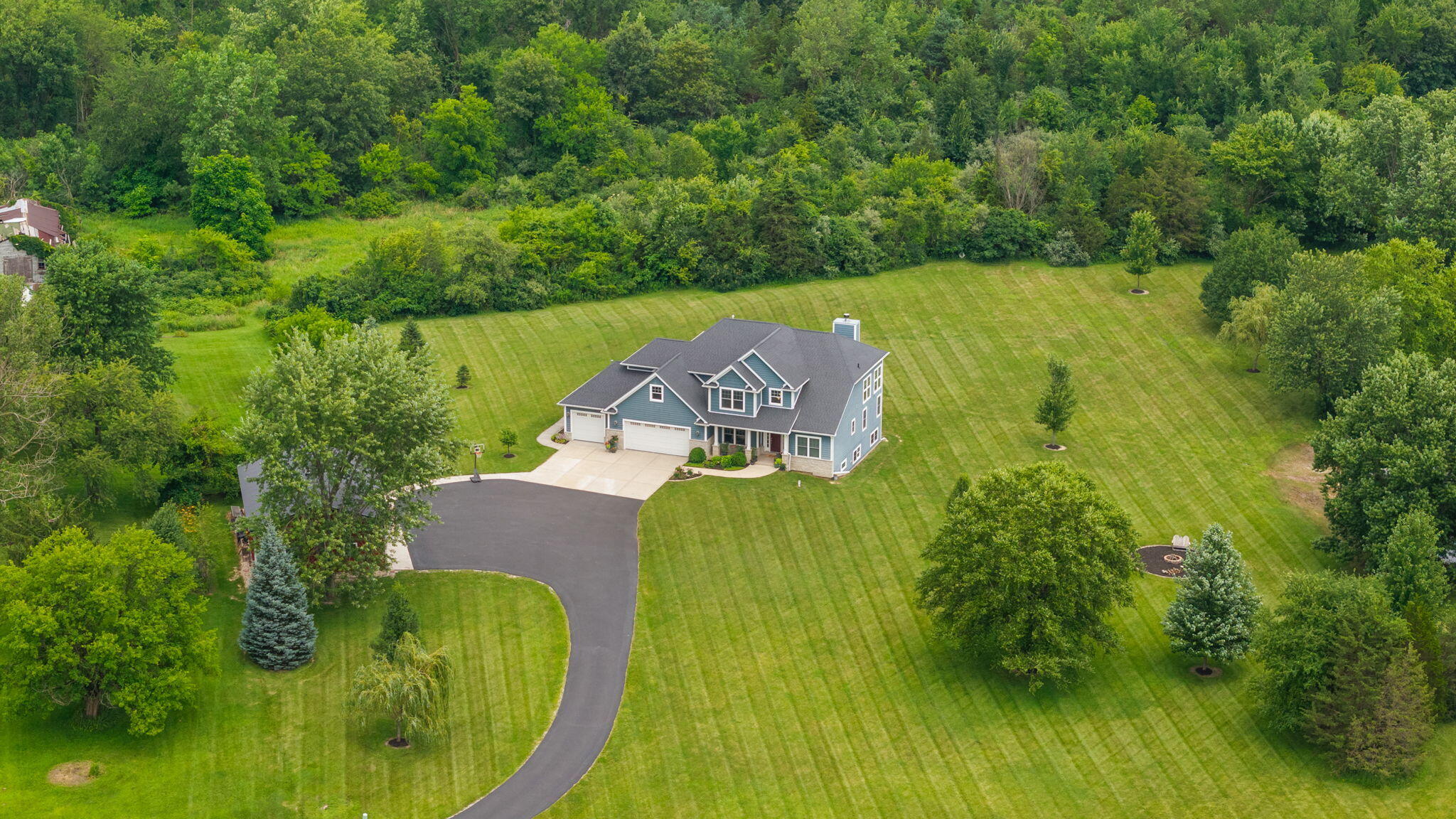 11845 Burr Street Crown Point, IN 46307 - Photo 6 of 83 2048x1152