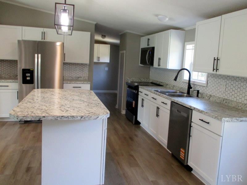 5629 Gladys Road Altavista, VA 24517 - Photo 6 of 28