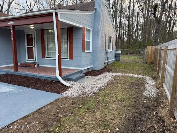 $105,000 | 217 West Jackson Street, Rich Square, NC 27869