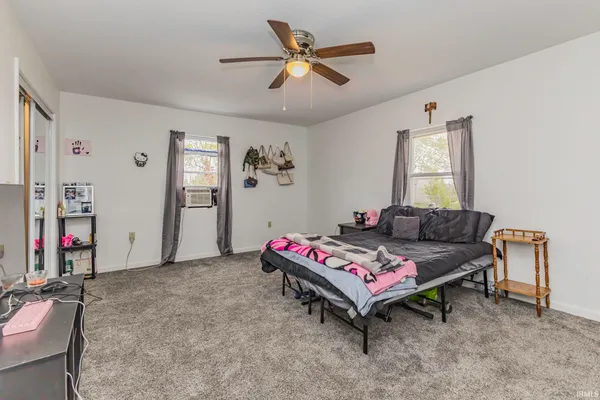 $175,000 | 134 North 1200 West, Parker City, IN 47368