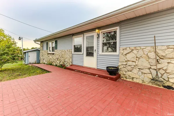 $175,000 | 134 North 1200 West, Parker City, IN 47368