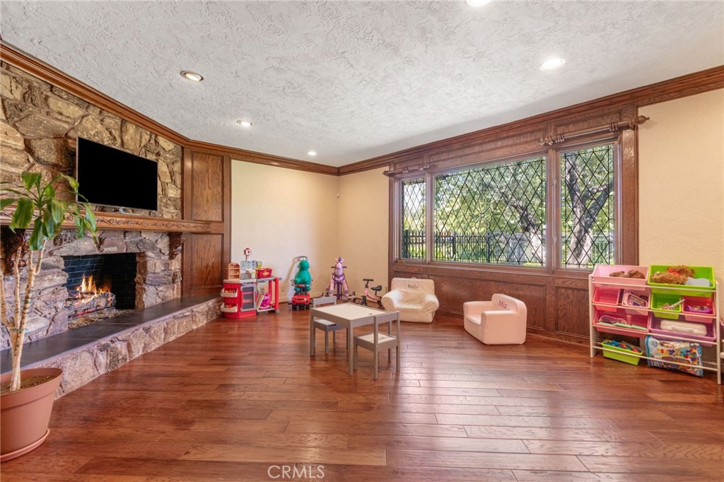 3249 North Rancho La Carlota Road Covina, CA 91724 - Photo 16 of 60