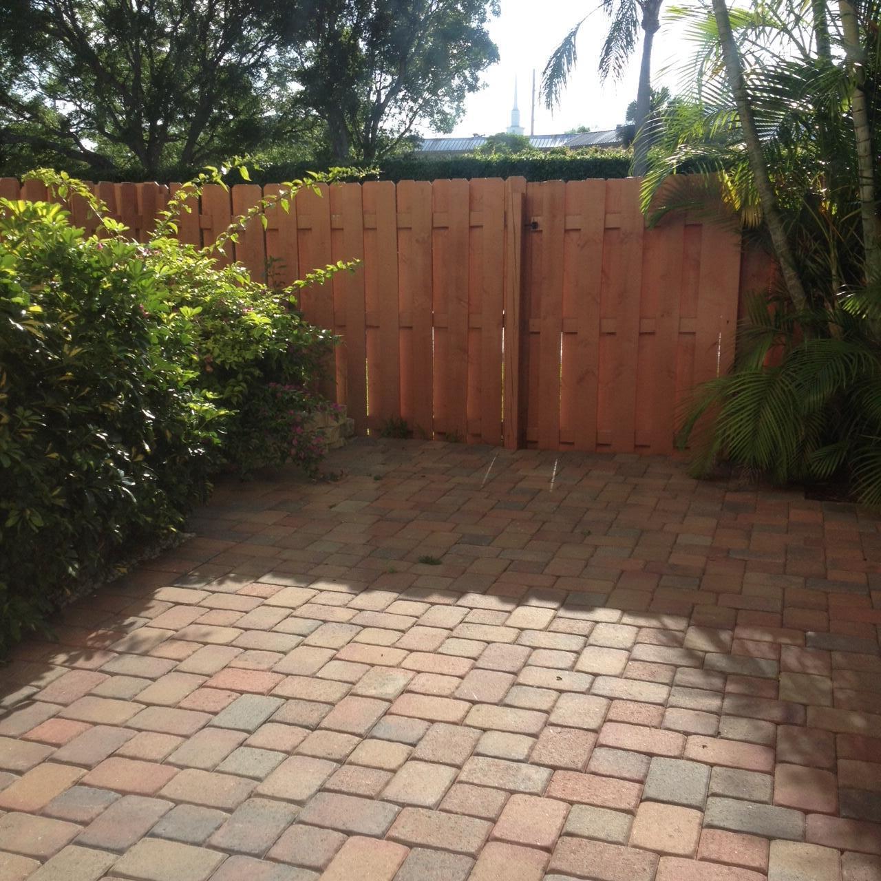 16412 Melon Way Delray Beach, FL 33484 - Photo 8 of 36 IMG_1331