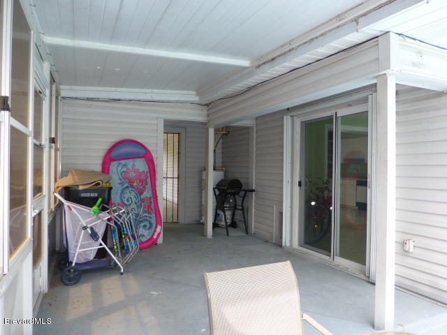 313 Riley Avenue Northeast Palm Bay, FL 32907 - Photo 22 of 29 P1040110