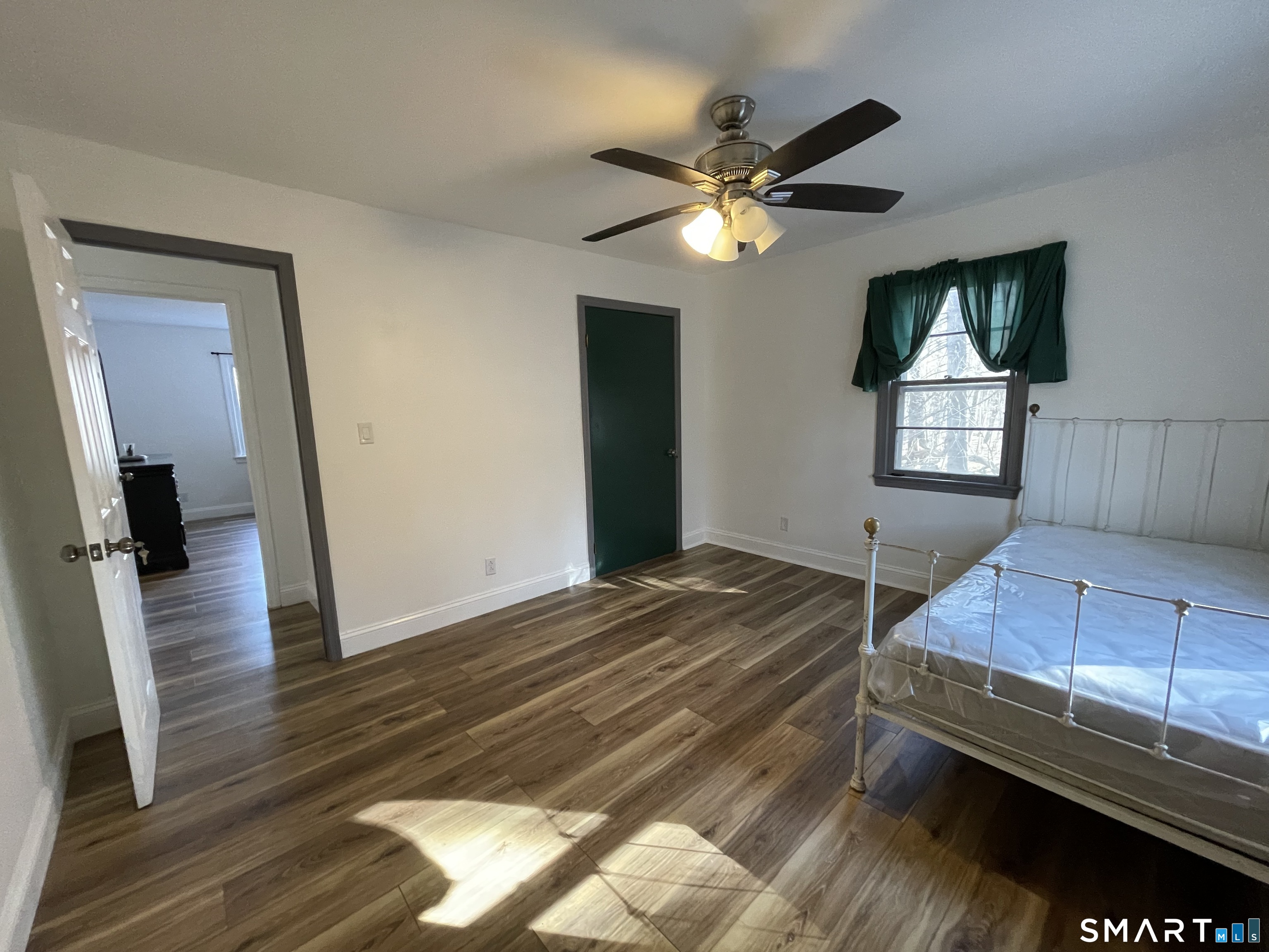 37 Long Meadow Road Oxford, CT 06478 - Photo 11 of 16