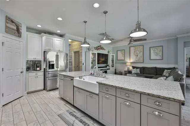 $549,900 | 5227 Admiral Pointe Drive, Apollo Beach, FL 33572