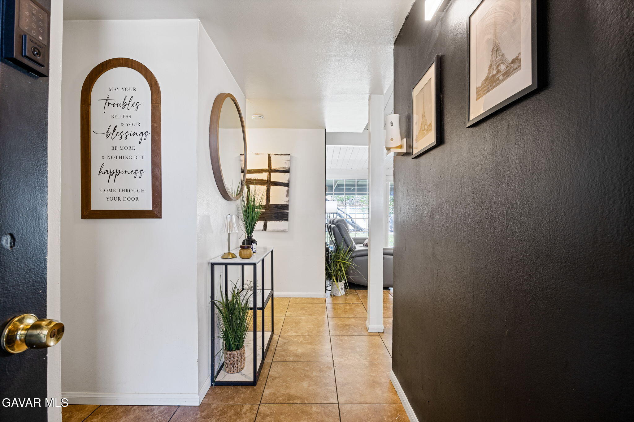 6579 Hillside Avenue Riverside, CA 92504 - Photo 5 of 34 5-web-or-mls-IMG_9511