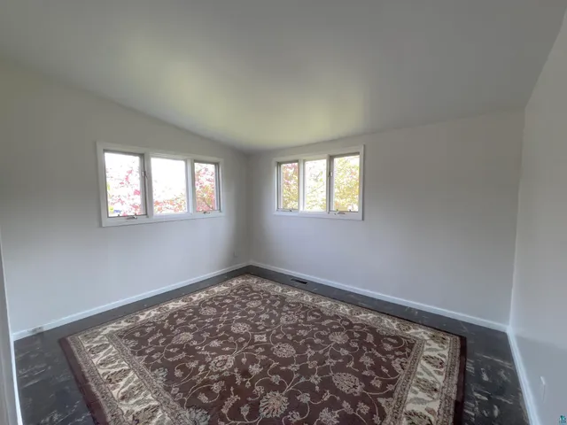 $178,000 | 41 Bell Creek, Silver Bay, MN 55614