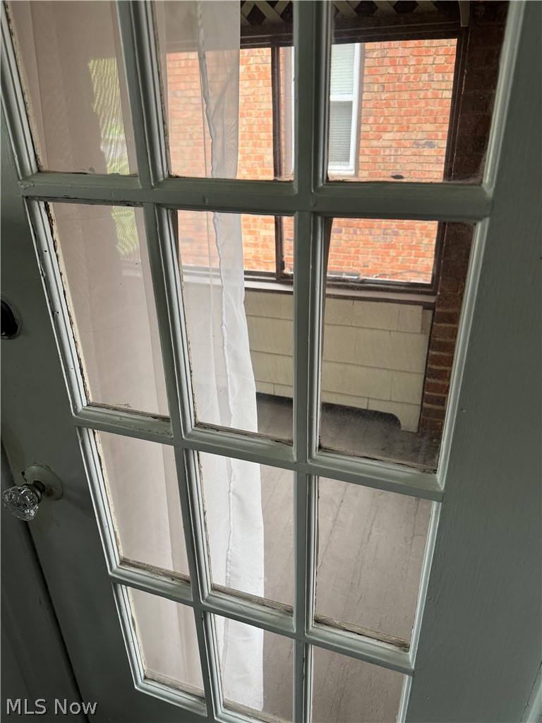 3636 Harvey Road Cleveland, OH 44118 - Photo 18 of 24 Gallery Image 18