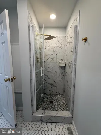 $385,000 | 3710 Vale Lane, Philadelphia, PA 19114