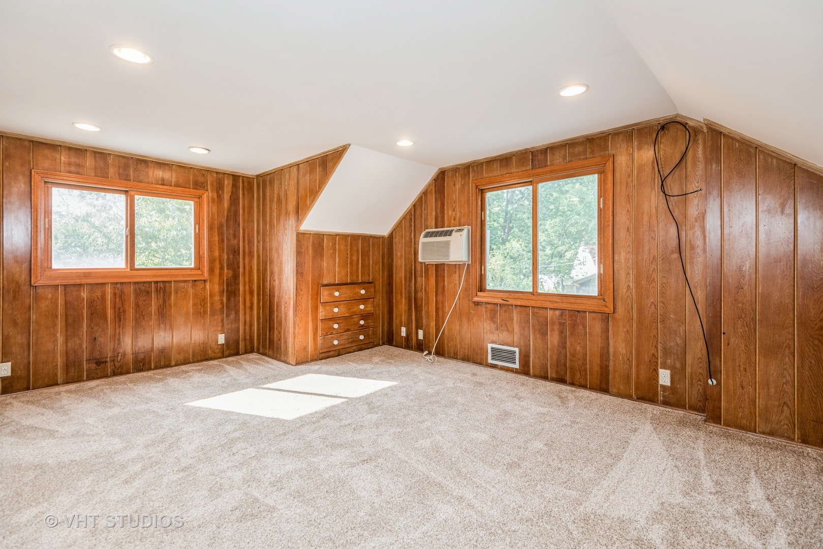 86 Williamsburg Road Evanston, IL 60203 - Photo 22 of 34