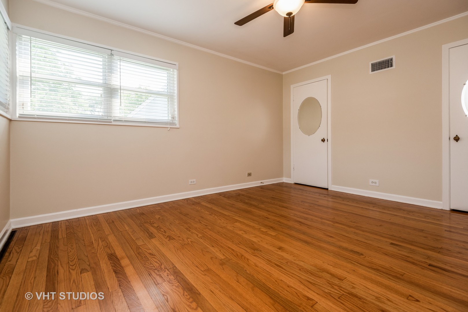 86 Williamsburg Road Evanston, IL 60203 - Photo 26 of 34