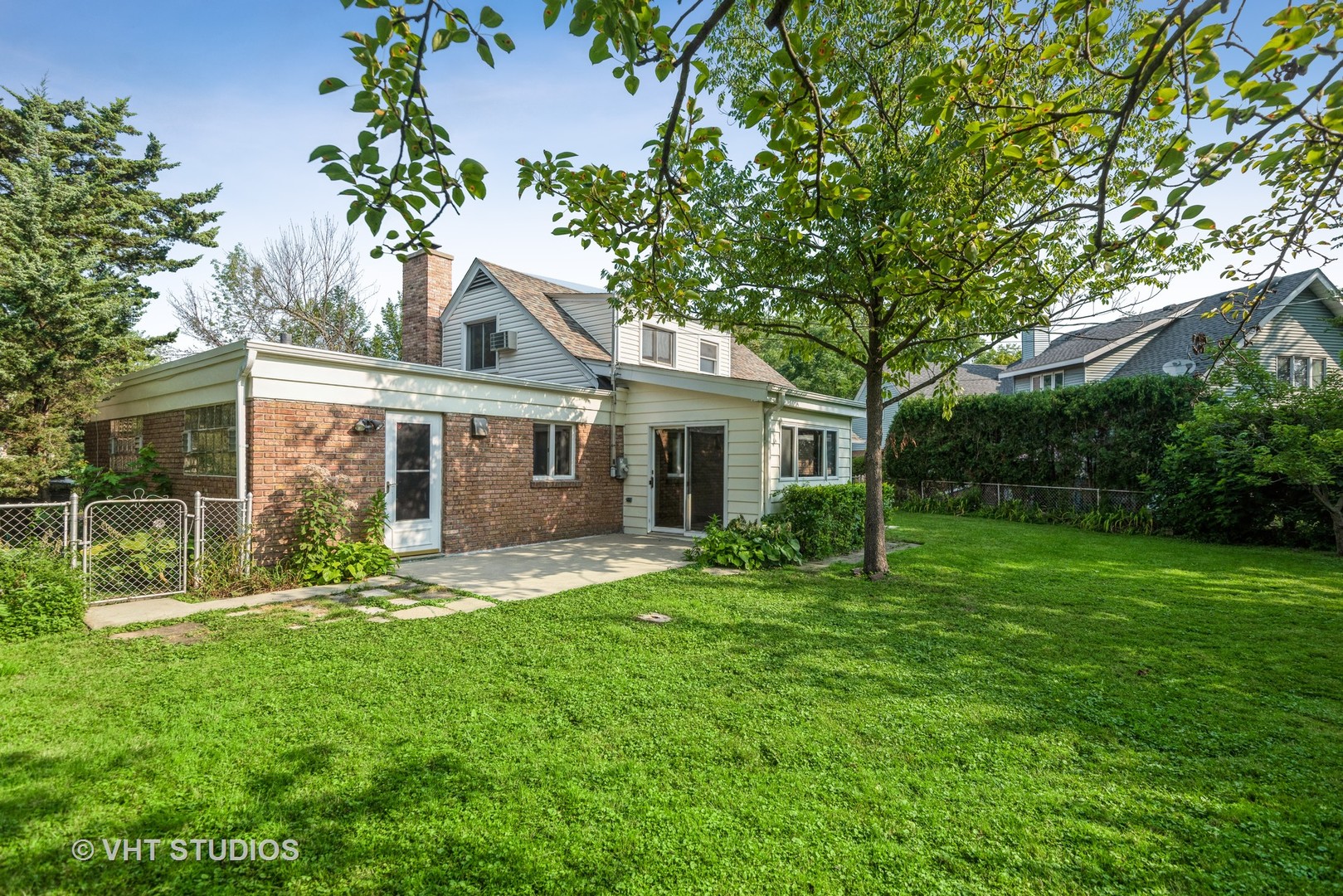 86 Williamsburg Road Evanston, IL 60203 - Photo 29 of 34