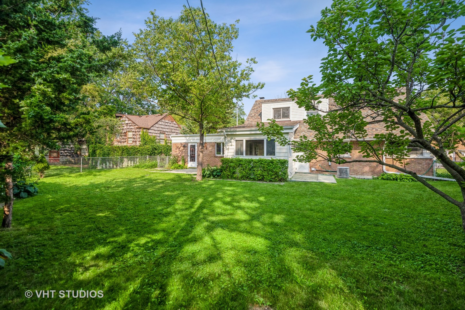 86 Williamsburg Road Evanston, IL 60203 - Photo 30 of 34