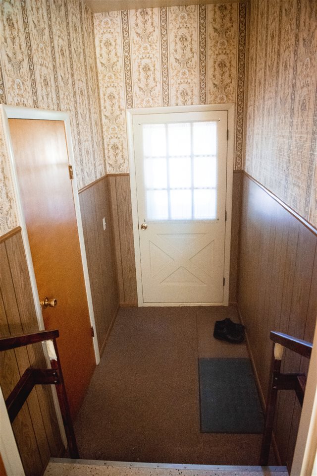 5053 East Mt Morris Road Mount Morris, MI 48458 - Photo 32 of 68 Breeze way