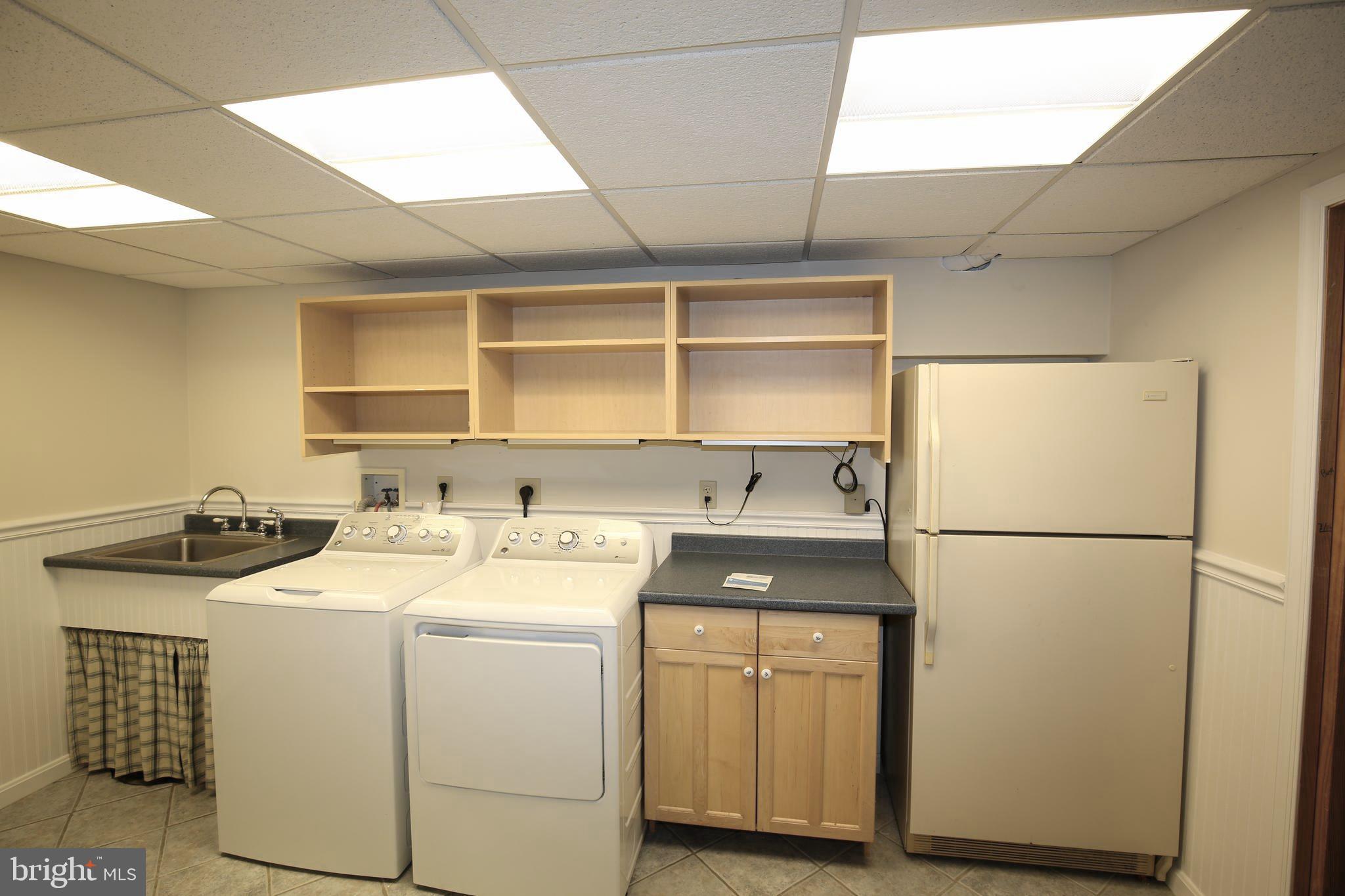 5058 Old Swimming Pool Road Frederick, MD 21703 - Photo 25 of 39 Laundry Room