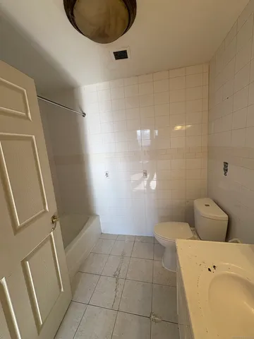 $1,200 | 16 Franklin Street, Unit 407, Norwich, CT 06360