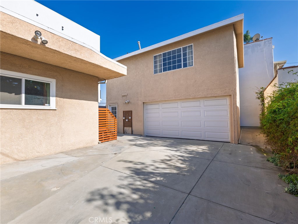 1110 Queen Anne Place Los Angeles, CA 90019 - Photo 57 of 61