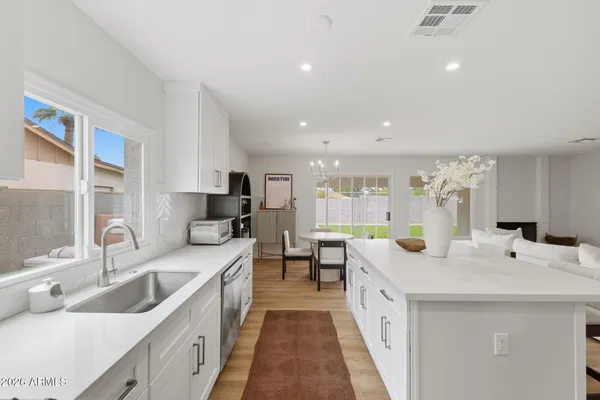 $539,000 | 2743 East Windrose Drive, Phoenix, AZ 85032