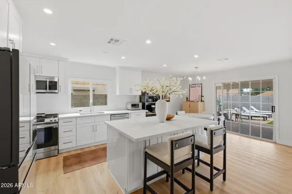 $539,000 | 2743 East Windrose Drive, Phoenix, AZ 85032
