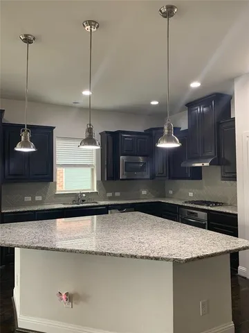 $2,575 | 217 Lilypad Bend, Argyle, TX 76226