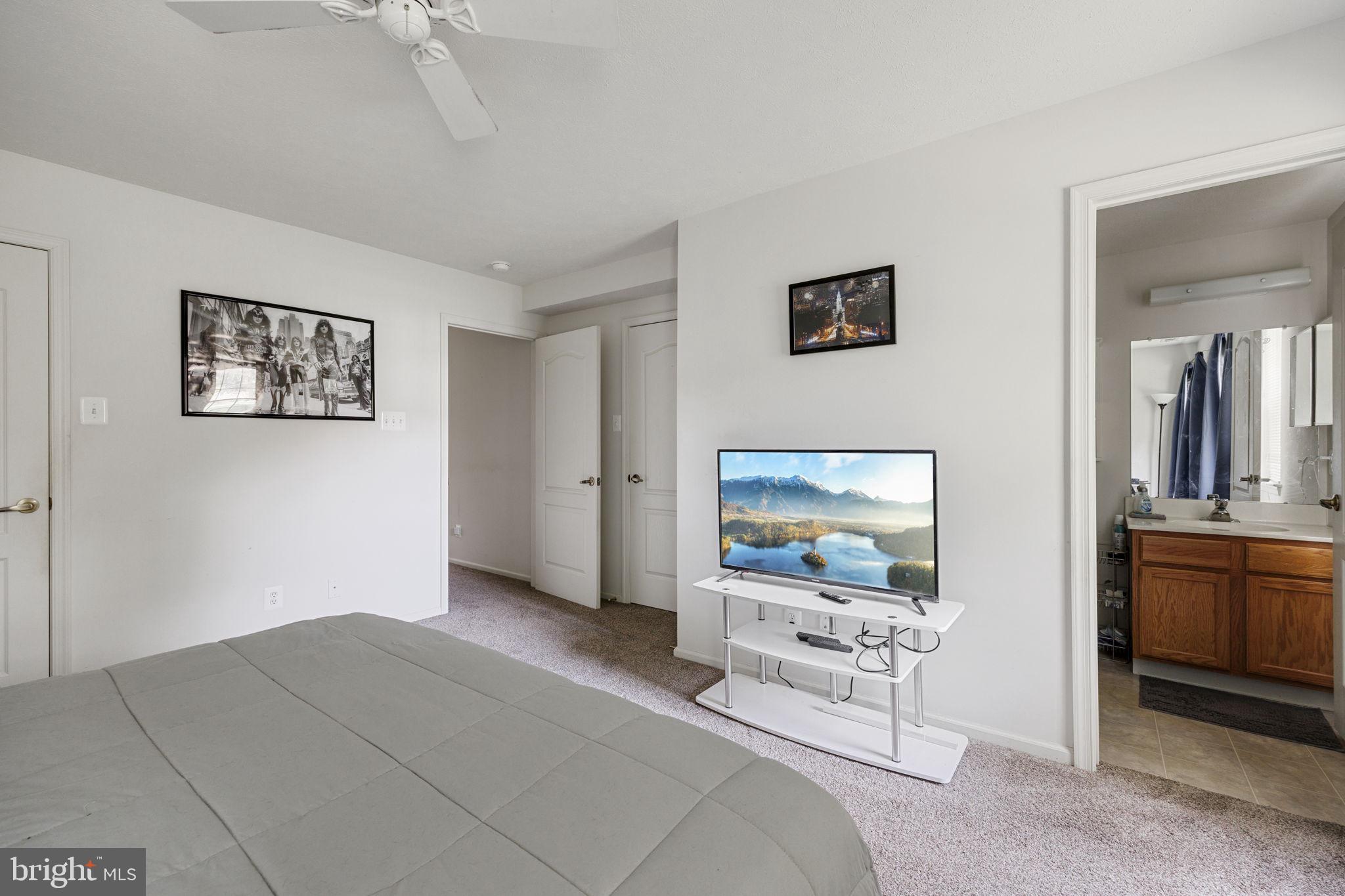 34 Maple Leaf Circle Sewell, NJ 08080 - Photo 21 of 28