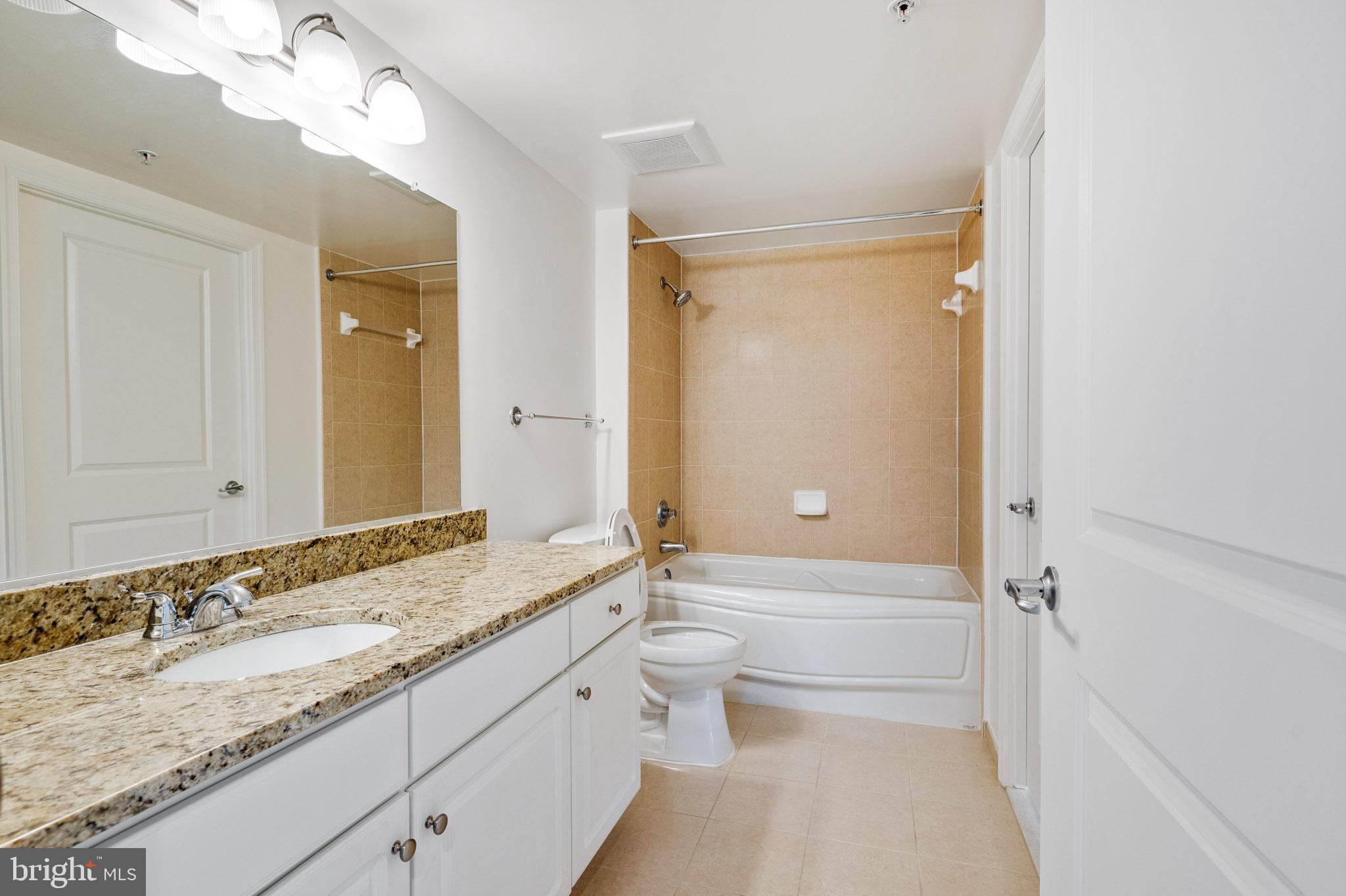 11800 Sunset Hills Road, Unit 702 Reston, VA 20190 - Photo 8 of 22