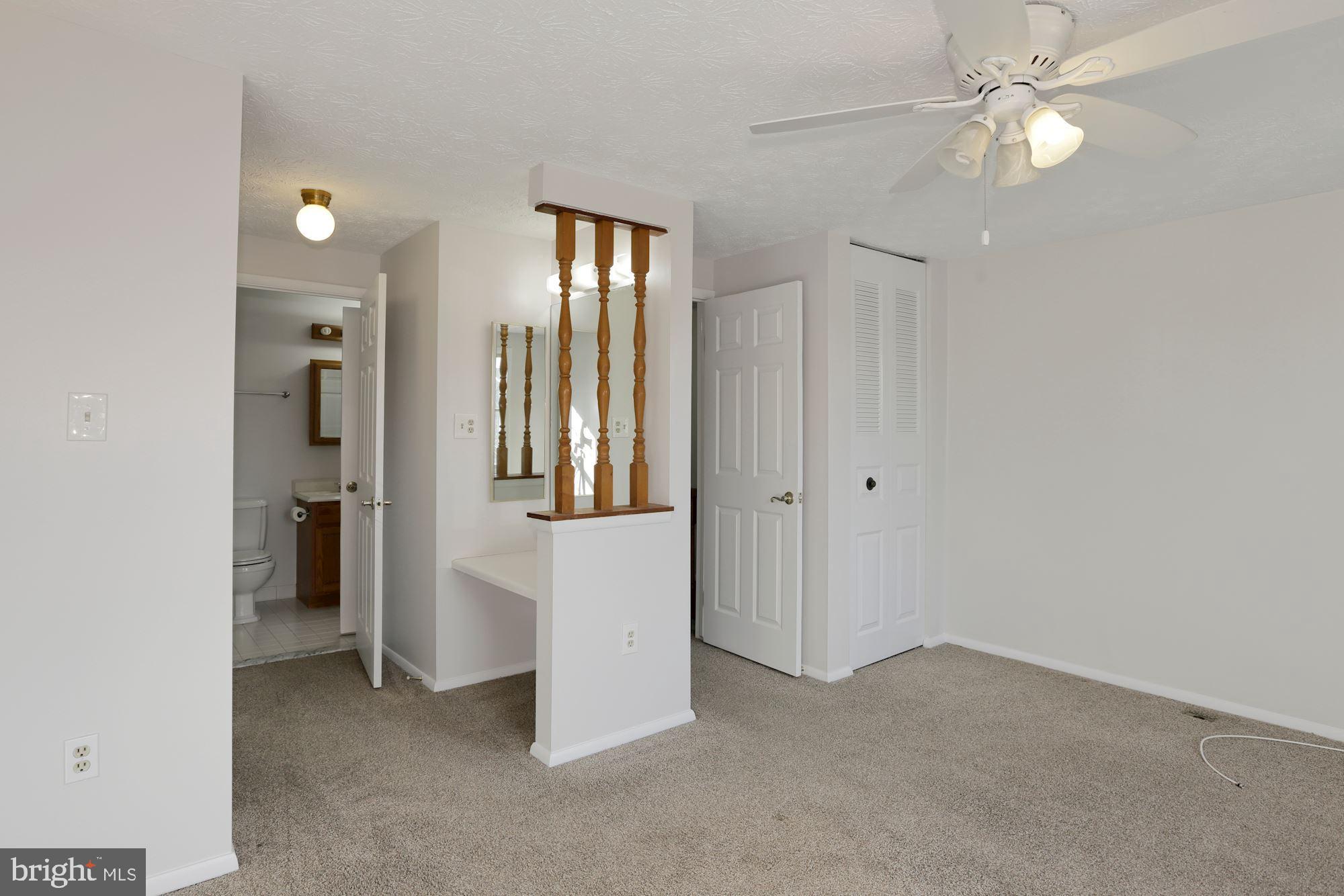 3740 Castle Terrace, Unit 120145 Silver Spring, MD 20904 - Photo 17 of 35 Connection to Hallway Full Bath