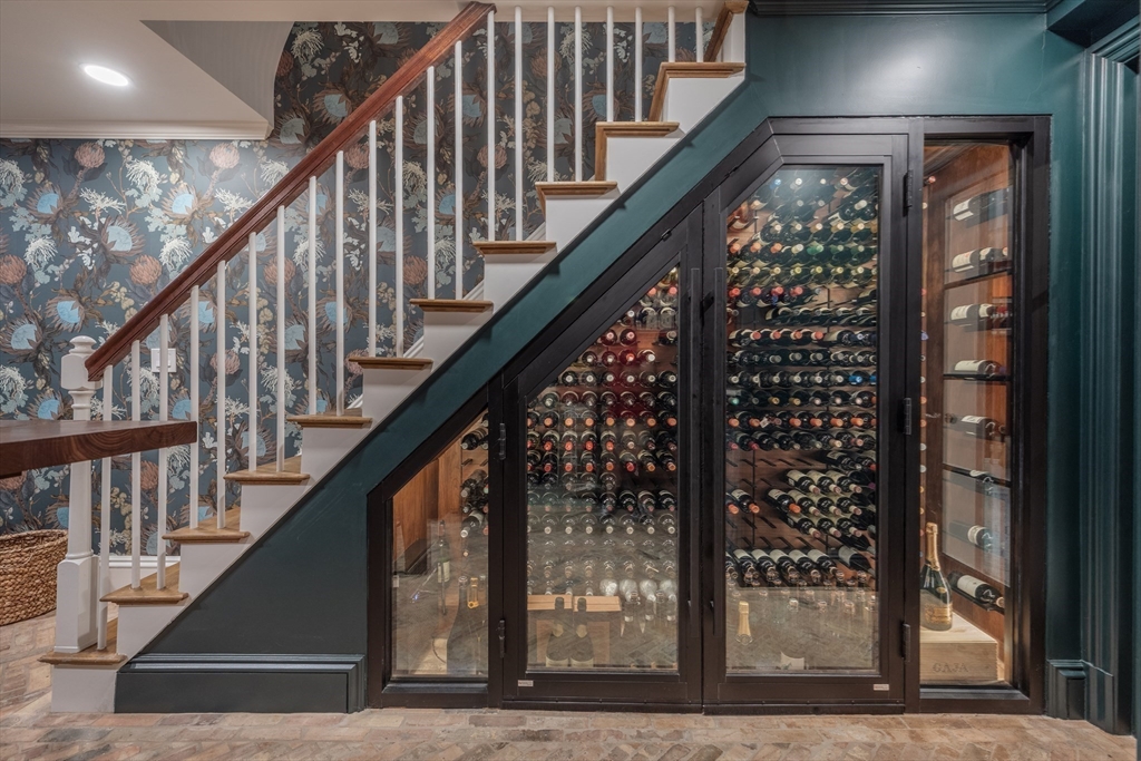 54 Pinckney Street Boston, MA 02114 - Photo 20 of 23 Gallery Image 20