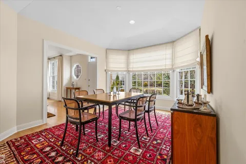 $850,000 | 520 Andover Court, Lake Forest, IL 60045