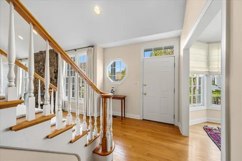 $850,000 | 520 Andover Court, Lake Forest, IL 60045