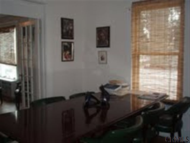 801 Bedford Road Schenectady, NY 12308 - Photo 4 of 15 Photo 4