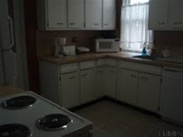 801 Bedford Road Schenectady, NY 12308 - Photo 7 of 15 Photo 7
