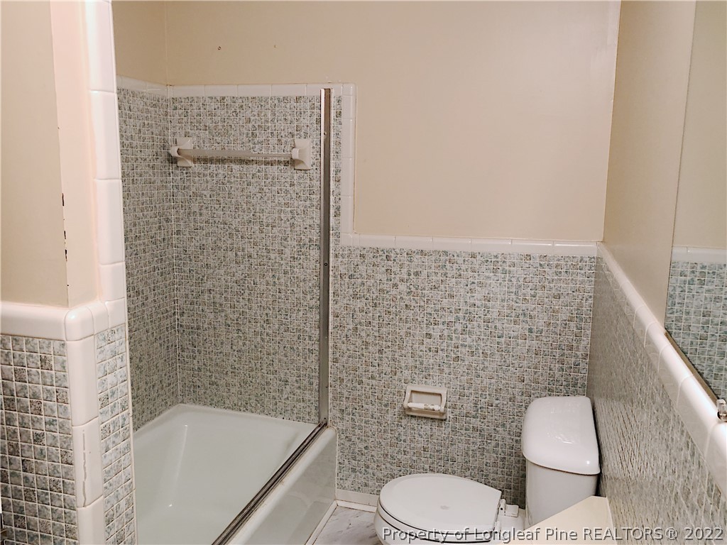 706 Shortridge Road Fayetteville, NC 28303 - Photo 7 of 18 Gallery Image 7